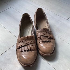 Leather light brown penny loafers